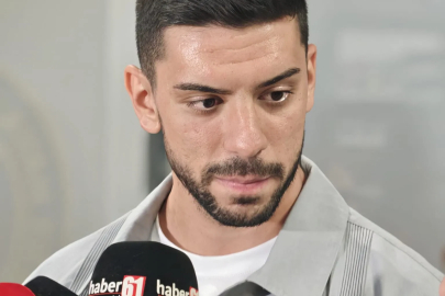 Trabzonspor’un yeni transferi Cenk Özkaçar Trabzon'da