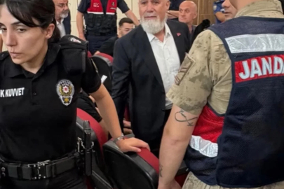 Görevden alınan Bursa Büyükşehir Belediye Başkanı Bozbey'in yargılanmasına başlandı