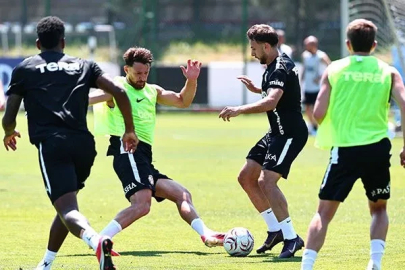 Beşiktaş, Midtjylland mesaisini sürdürdü