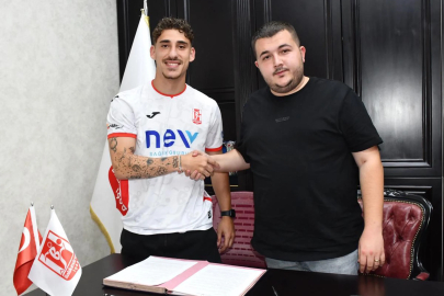 Balıkesirspor'da Ayberk yuvaya döndü