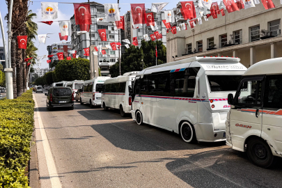 Adana’da dolmuşçulardan ‘güzergah’ eylemi