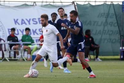 Kasımpaşa, Erciyes kampındaki hazırlık maçında Gençlerbirliği'ni 3-0 mağlup etti