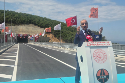 Bakan Uraloğlu: Yalova-Armutlu Yolu seyahat süresini 1 saatten 30 dakikaya düşürdük