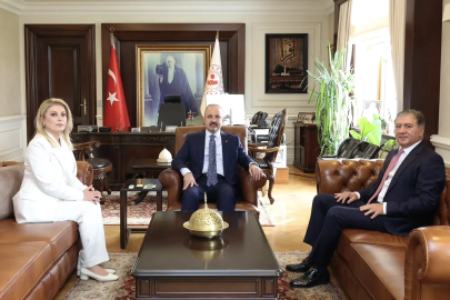 Özgür Özel'in partisinin adı 'Yeni Parti' oldu / Ek fotoğraflar