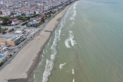 Samsun'da 'denize girmeyin' uyarısı