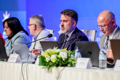 Şahin Biba, AK Parti İl Danışma Meclisi Toplantısı’nda hayata geçirdikleri çalışmaları anlattı
