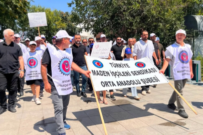 Madenciler Ulus'tan Ankara Garı'na yürüdü