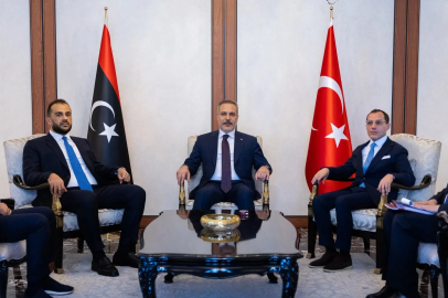 Bakan Fidan, Libya Savunma Bakan Vekili Zubi ile görüştü
