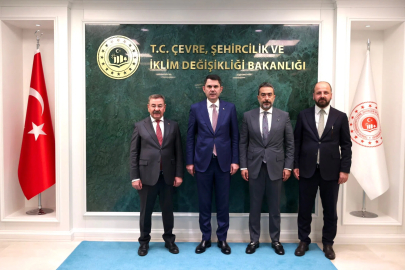 Gölbaşı Belediye Başkanı Odabaşı'ndan Bakan Kurum'a ziyaret 