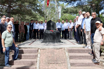 27 yıl önce silahlı saldırıda hayatın kaybeden madenci başkanı anıldı