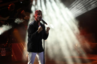 64’üncü Uluslararası Bursa Festivali, Özcan Deniz konseriyle final yaptı 