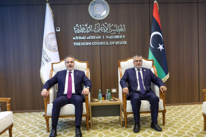 Bakan Fidan, Libya Yüksek Devlet Konseyi Başkanı Takala ile bir araya geldi 