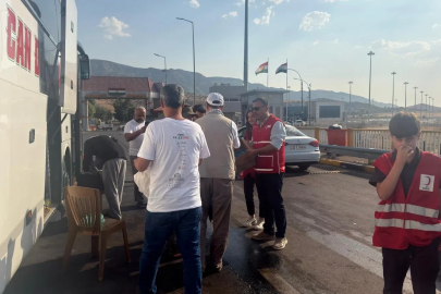 Filistin Konvoyu, Irak’ın İbrahim Halil Sınır Kapısı’nda bekletiliyor (2)