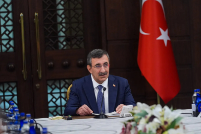 Cevdet Yılmaz: Yasa dışı platformların tespiti yapay zeka gibi teknolojik imkanlarla desteklenmeli