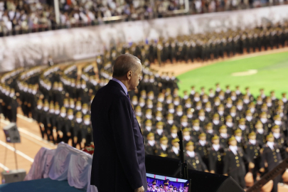 Cumhurbaşkanı Erdoğan: Terörün gölgesinin çekildiği bir Türkiye'de yeni kardeşlik türküleri söyleyeceğiz / Ek fotoğraflar