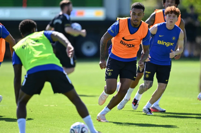Chelsea, yeni sezon öncesinde transfer dönemini hızlı geçiriyor