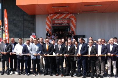 Migros, Yenişehir’de Meyve Sebze, Şarküteri, Paketleme ve Dağıtım Merkezi'ni hizmete açtı