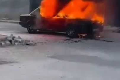 Bursa’da park halindeki otomobil yandı