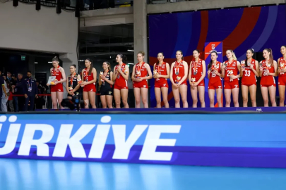 Türkiye U17 Kız Voleybol Milli Takımı, dünya ikincisi