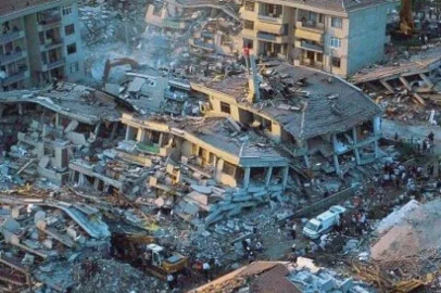 17 Ağustos depreminde bölgede görev yapan itfaiyeciler yaşananları anlattı