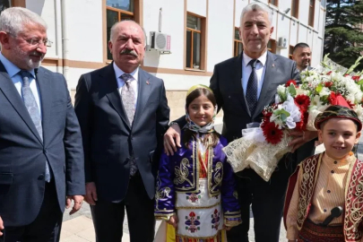 Ticaret Bakanı Bolat: Terörün kökünü sonuna kadar kazıyacağız