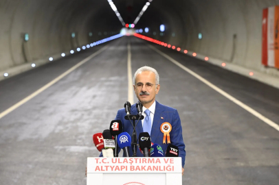 Bakan Uraloğlu: Türkiye'yi adeta yeniden inşa ettik