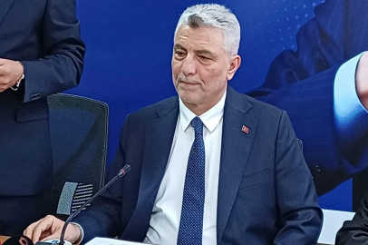 Bakan Bolat: Bizim belediyelerimiz yan gelip yatmaz