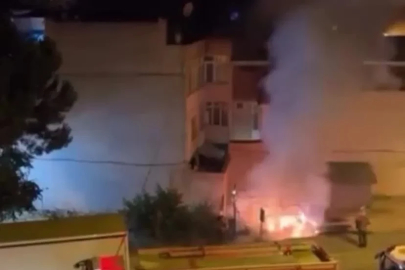 Bursa’da park halindeki otomobil alev alev yandı 