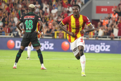 Göztepe'de Anthony Dennis transferde Al Jazira yolcusu