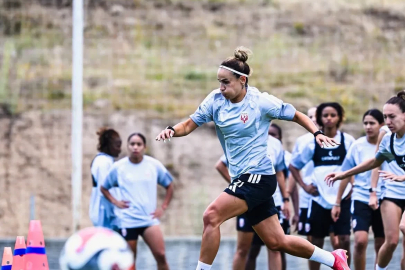 ABB Fomget Kadın Futbol Takımı, Erciyes kampında güç depoluyor