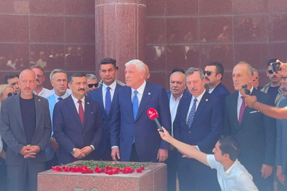 Dervişoğlu, Celal Bayar'ın mezarını ziyaret etti