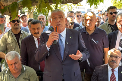 Dervişoğlu Celal Bayar'ın mezarını ziyaret etti (2)