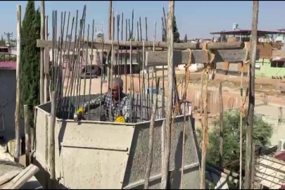 42 yıllık usta, ‘Kibar Feyzo’ filmindeki minareyi yapan babasının izinden gidiyor