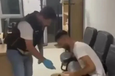 Protez bacağından 830 gram metamfetamin çıktı