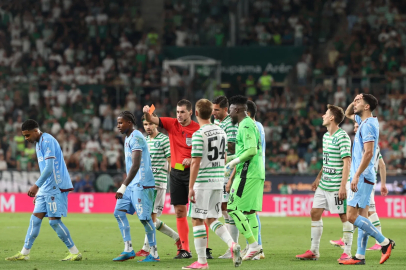 Trabzonspor, Avrupa macerasına Konferans Ligi’nde devam edecek