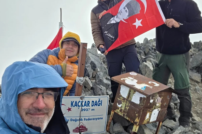 Rize’de Kaçkar Dağı’na 'Zafer’ tırmanışı