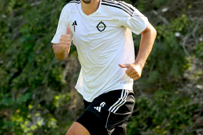 Altay kaptanlarını bekliyor