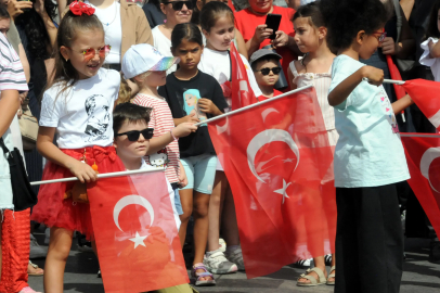 Trakya'da Zafer Bayramı coşkuyla kutlandı