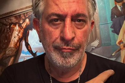 Cem Yılmaz'ın doktorundan açıklama: Bir, iki gün içinde de sağlıcakla evine uğurlarız
