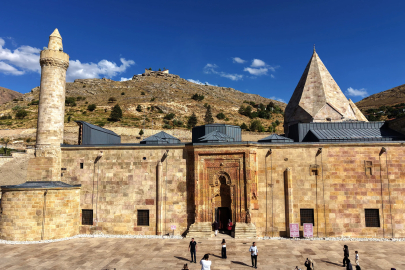Tarihin taşla yazılmış şaheserinde 'gölge' turizmi/ Ek fotoğraflar