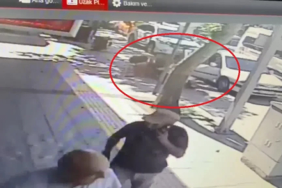 Otomobilin açılan kapısına çarpan motosikletin sürücüsü yaralandı
