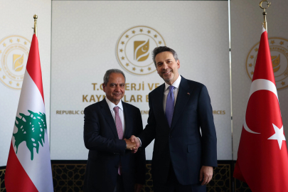Bakan Bayraktar, Lübnanlı mevkidaşı Saadi ile bir araya geldi