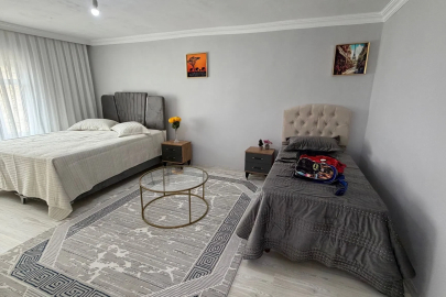 Tek odalı köhne evde yaşayan 9 kişilik aileye yeni yuva / Ek fotoğraflar