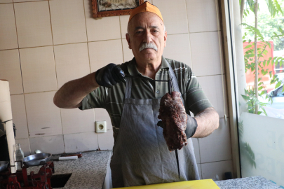 62 yıldır tandır kebabı geleneğini yaşatıyor