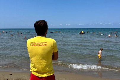 Kocaeli sahillerinde boğulma tehlikesi geçiren 527 kişi kurtarıldı