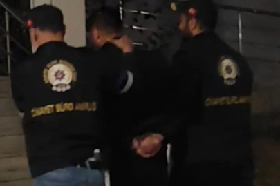 ‘Devlet kurumlarını aşağılama’ suçundan gözaltına alındı; düğünündeki altınlara MASAK incelemesi