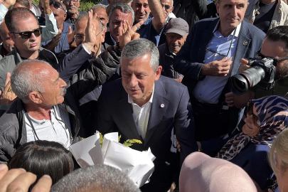 Özel, Ardahan’da kadınlarla buluştu