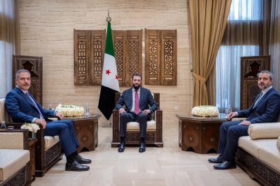Suriye Cumhurbaşkanı Şara, Bakan Fidan'ı kabul etti