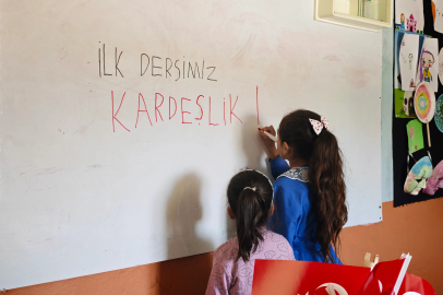 Tek öğrencisi olan okulda, artık iki öğrenci var