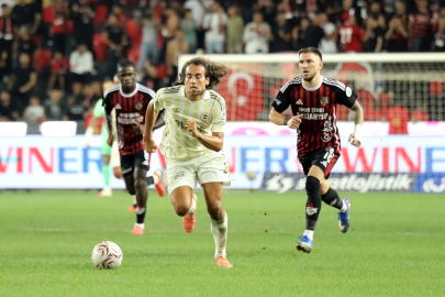 Fenerbahçe ilk 5 haftada 8 puan kaybetti